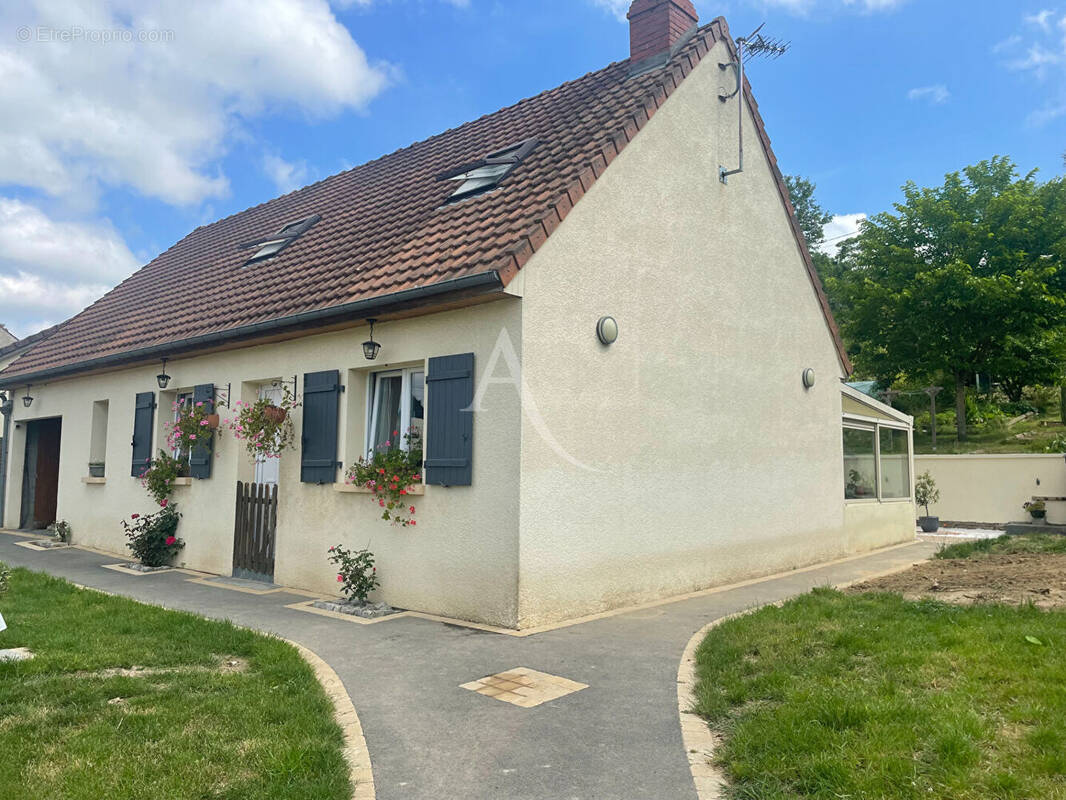 Maison à MORVILLERS