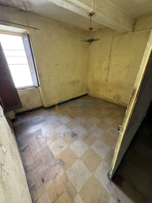 Maison 34 m² à Cessenon-Sur-Orb  - photo 8