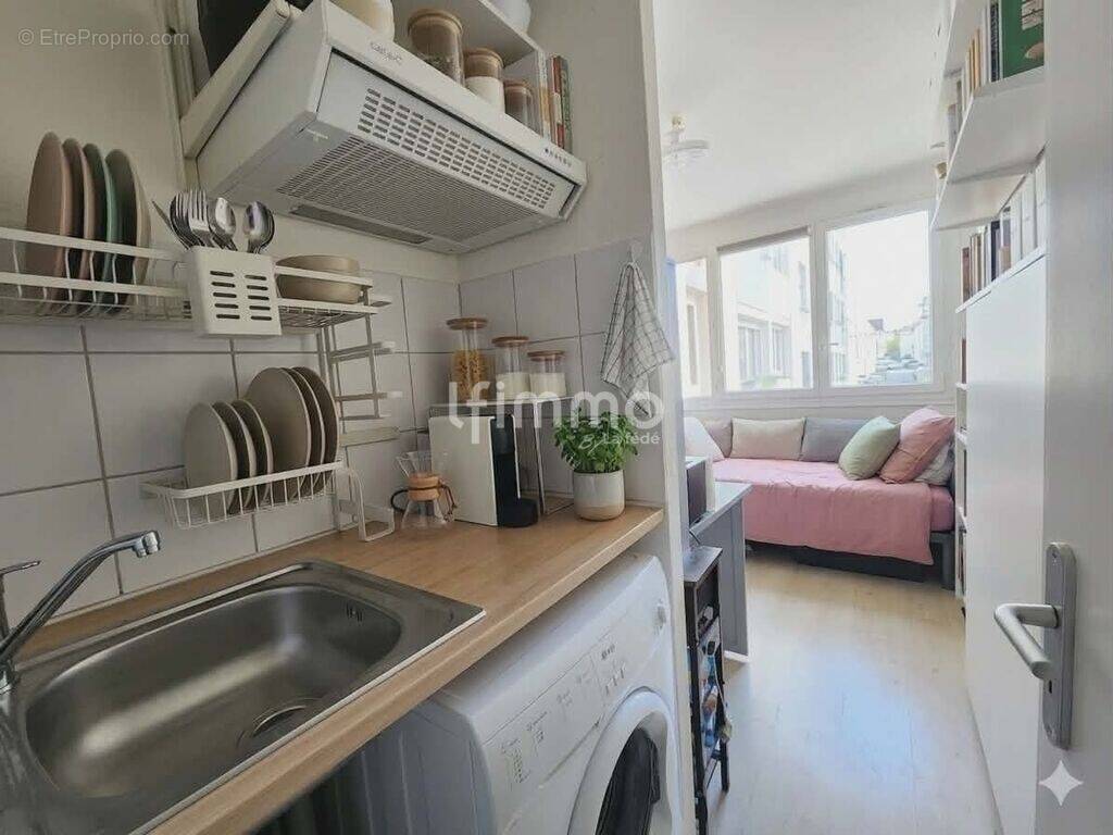 Appartement à PARIS-20E