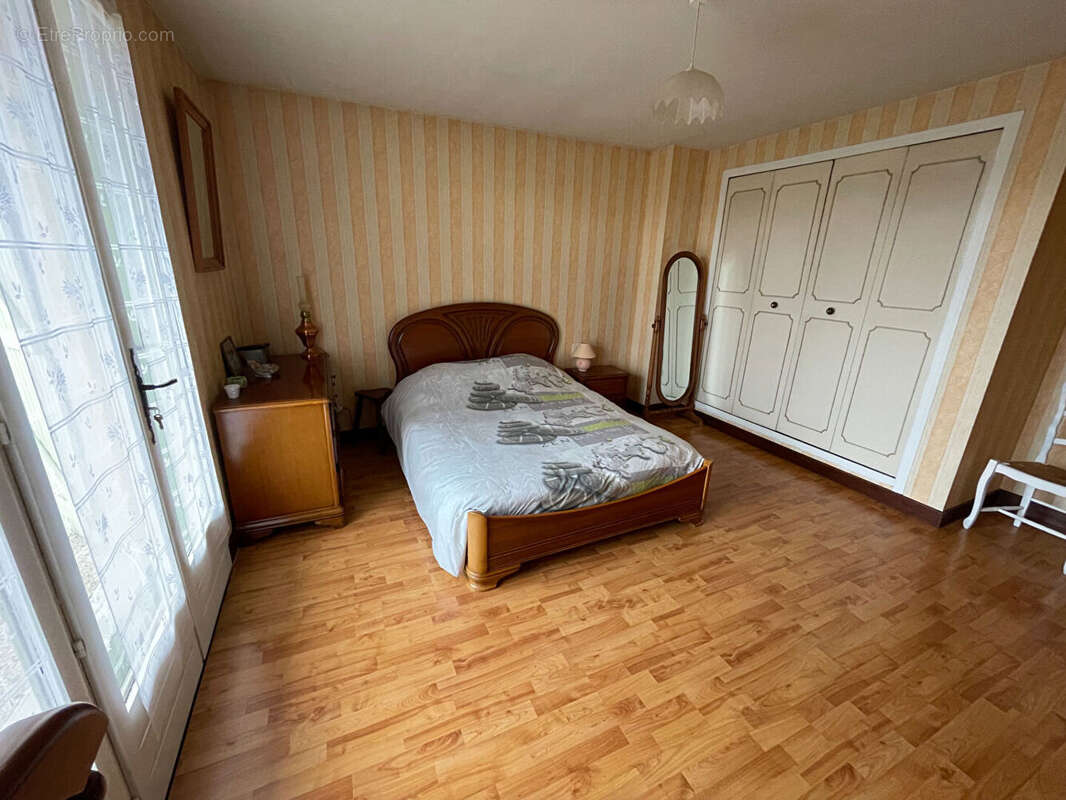 Maison à SAINT-ELOY-LES-MINES