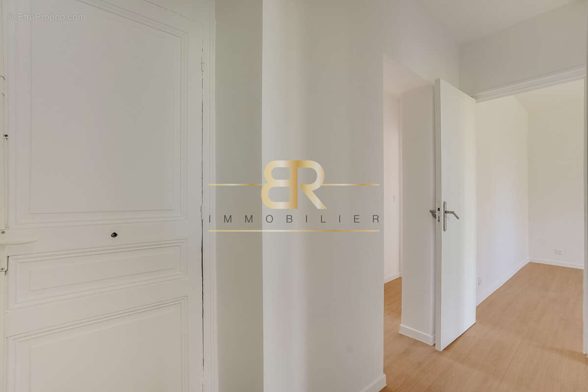 Appartement à GENNEVILLIERS