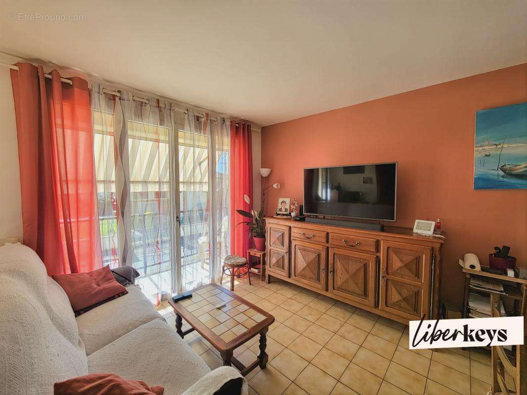 Maison à BRUGUIERES