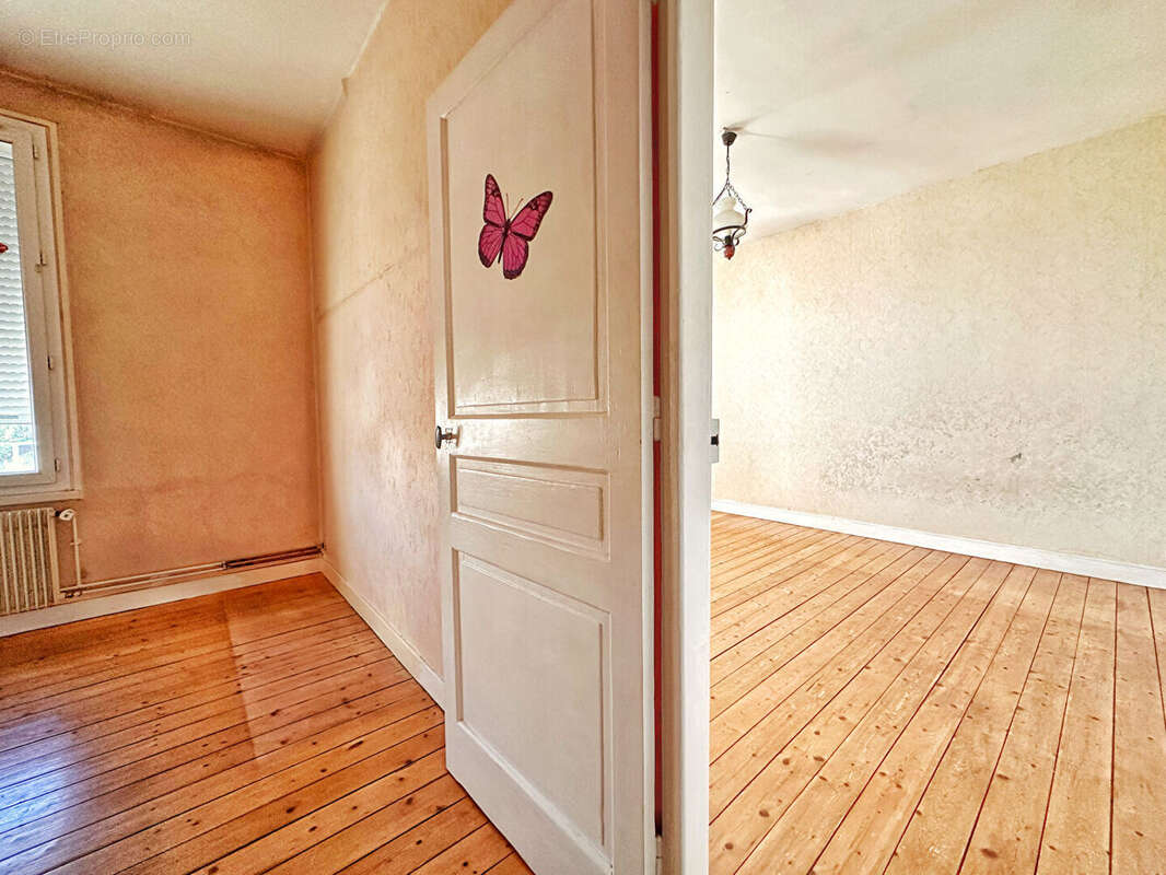 Maison à CLERMONT-FERRAND