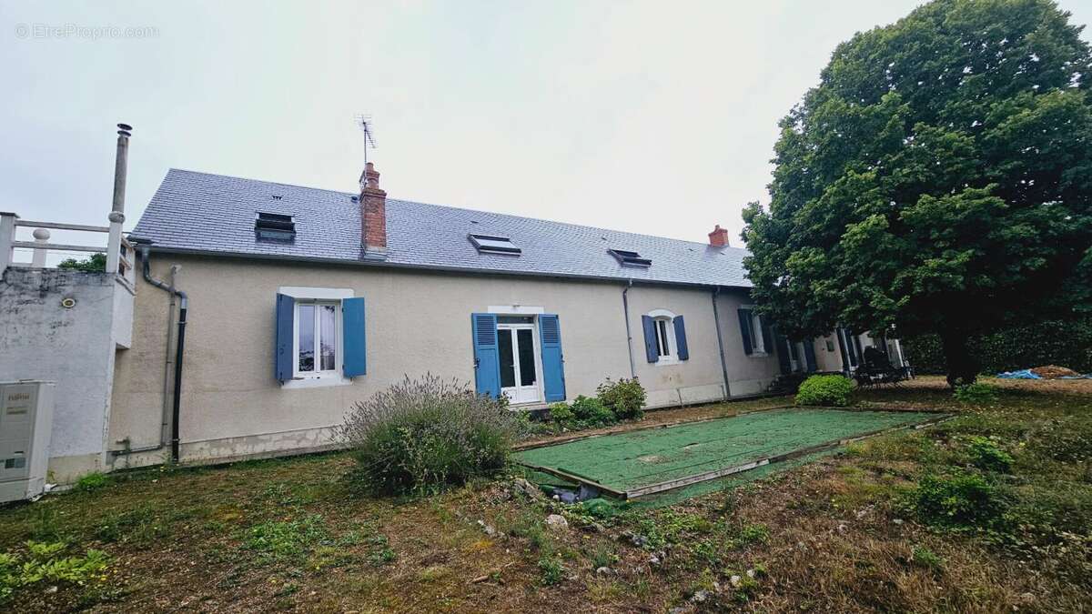 Maison à SAINT-GERMAIN-DU-PUY