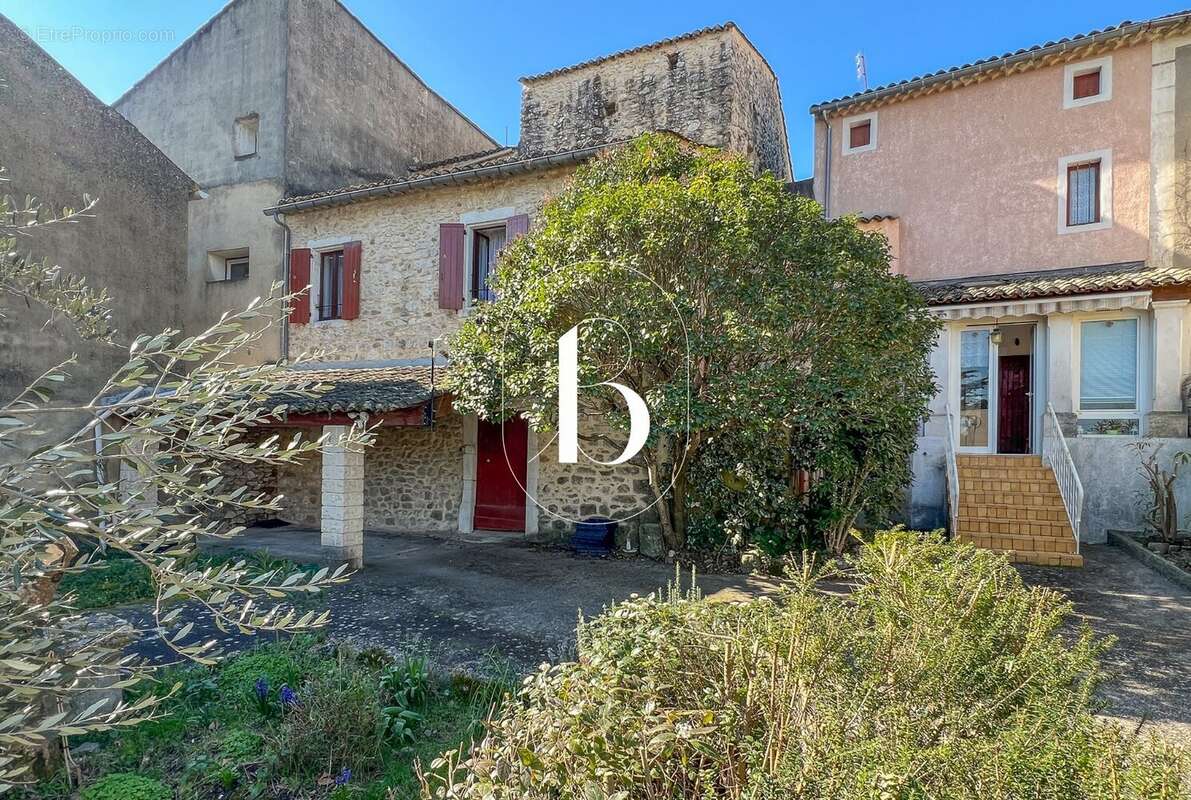 Maison à GOUDARGUES