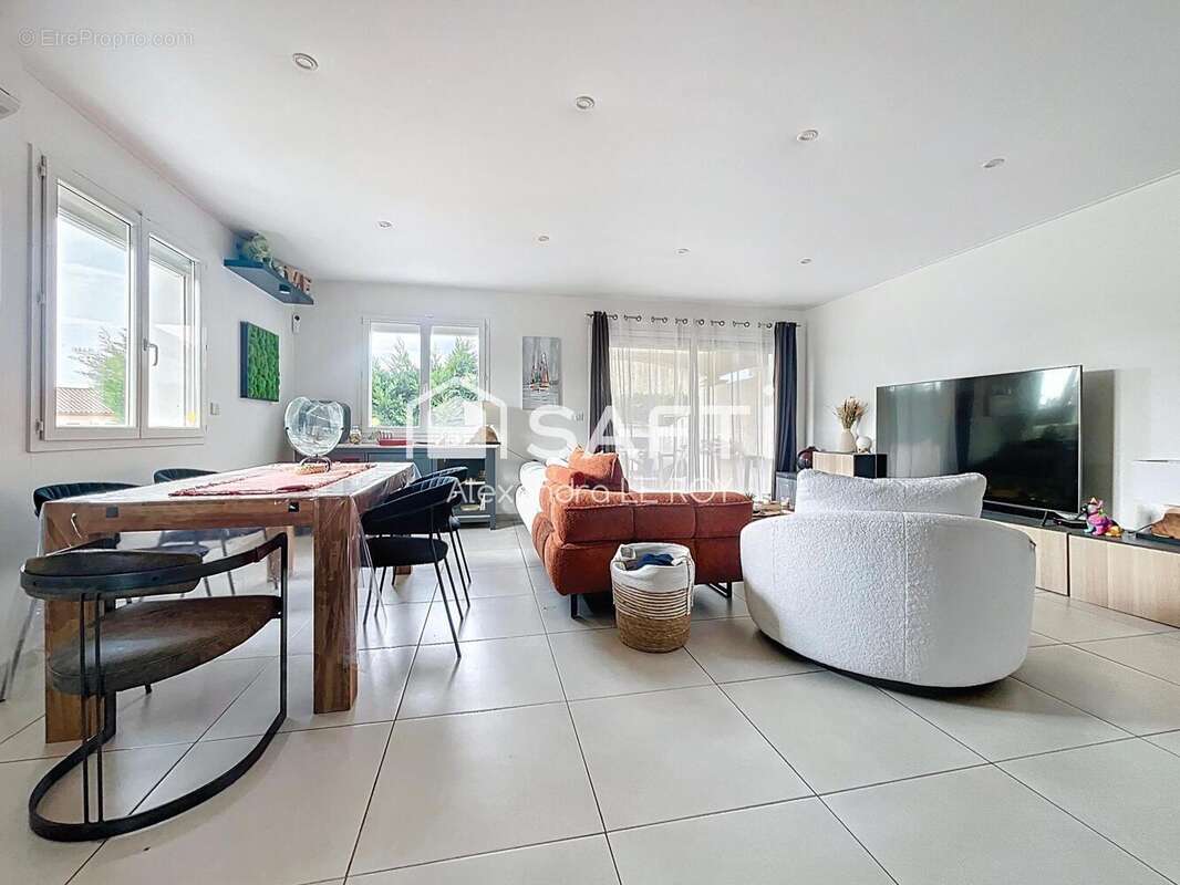 Photo 4 - Maison à GIGNAC