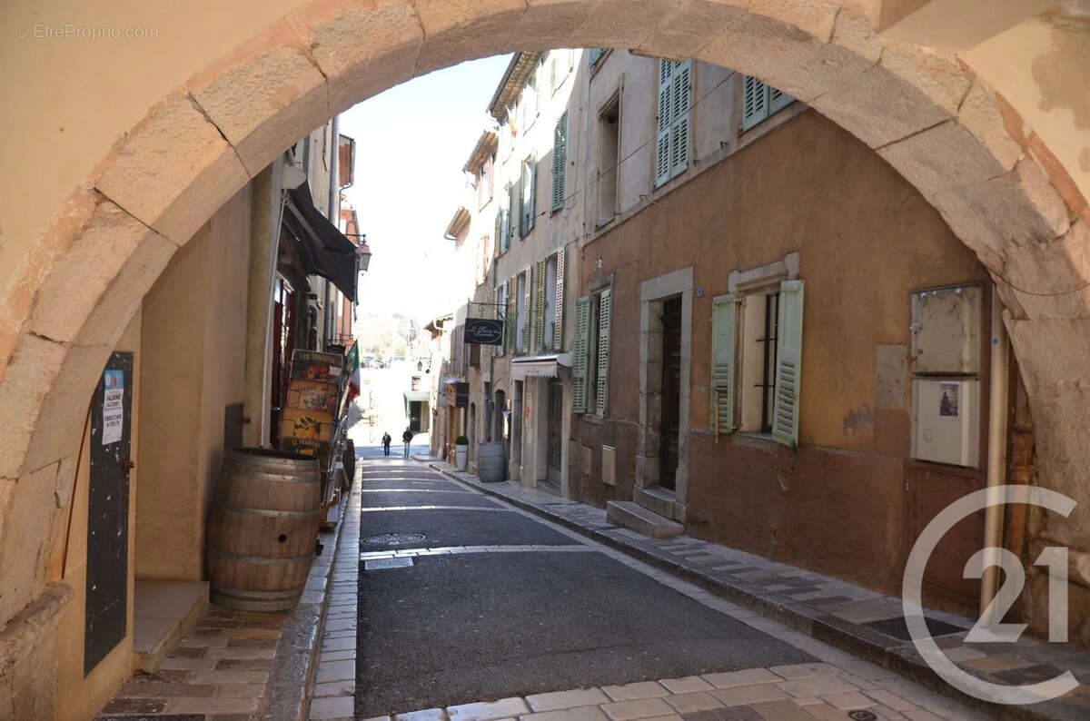 Appartement à VALBONNE