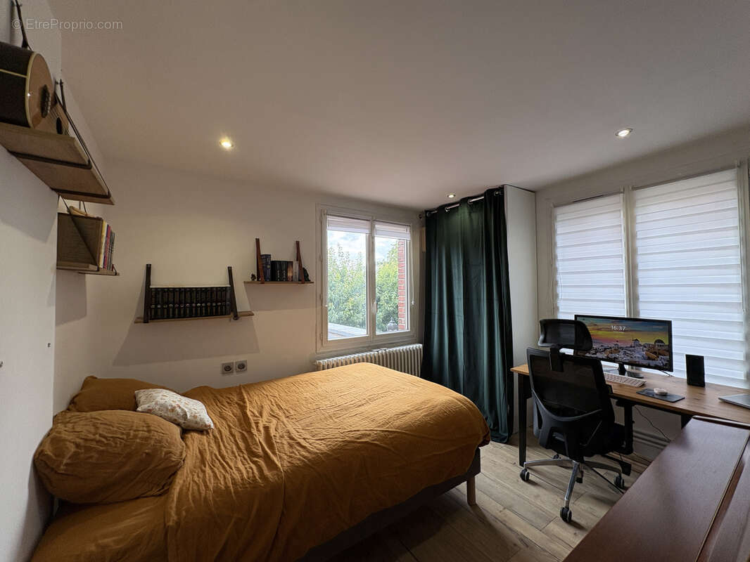 Bel appartement T4 entre Cathédrale et Citadelle - photo 8