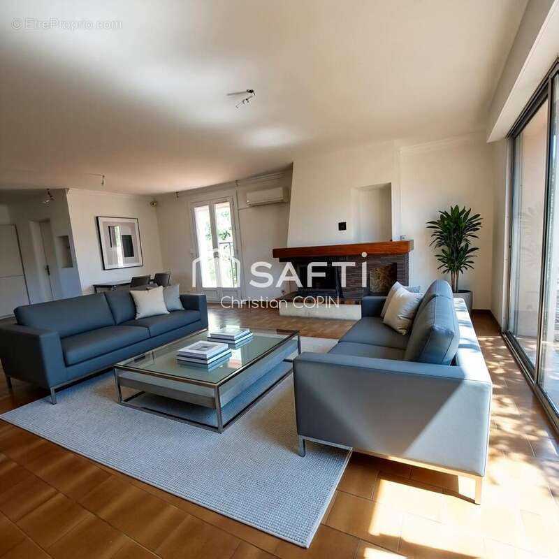 Photo 3 - Maison à SAINT-CYR-SUR-MER