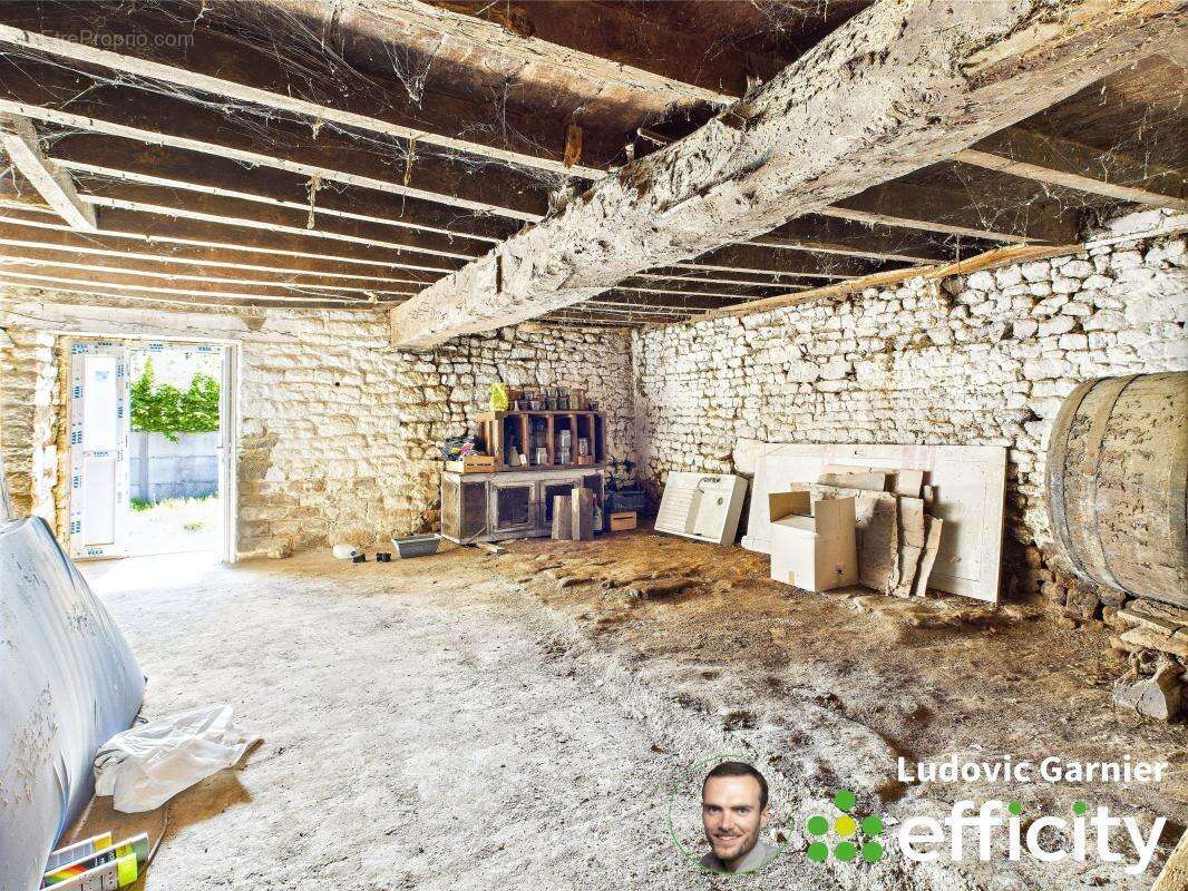 Maison à LARCHAMP
