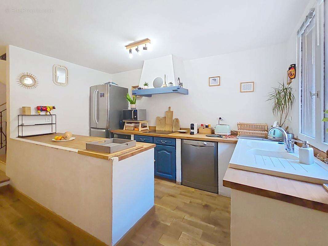 Appartement à LA VALETTE-DU-VAR