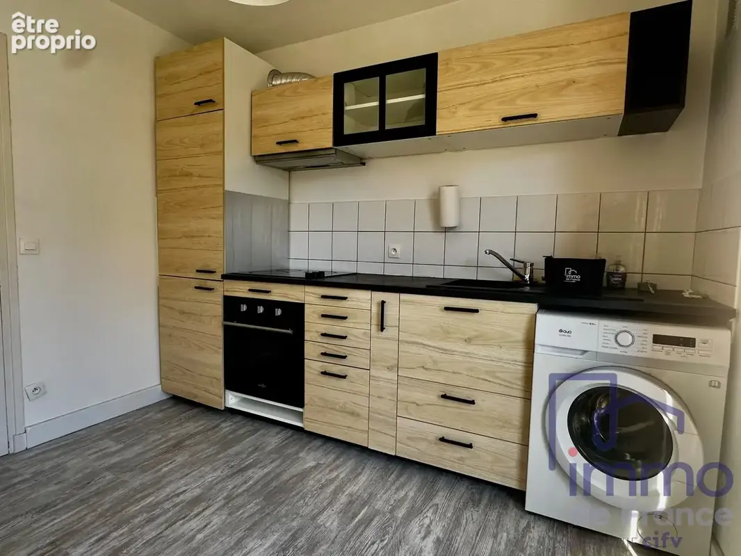 Appartement 2 pièces 44 m² à vendre à Saint-Etienne (42000) - photo 2