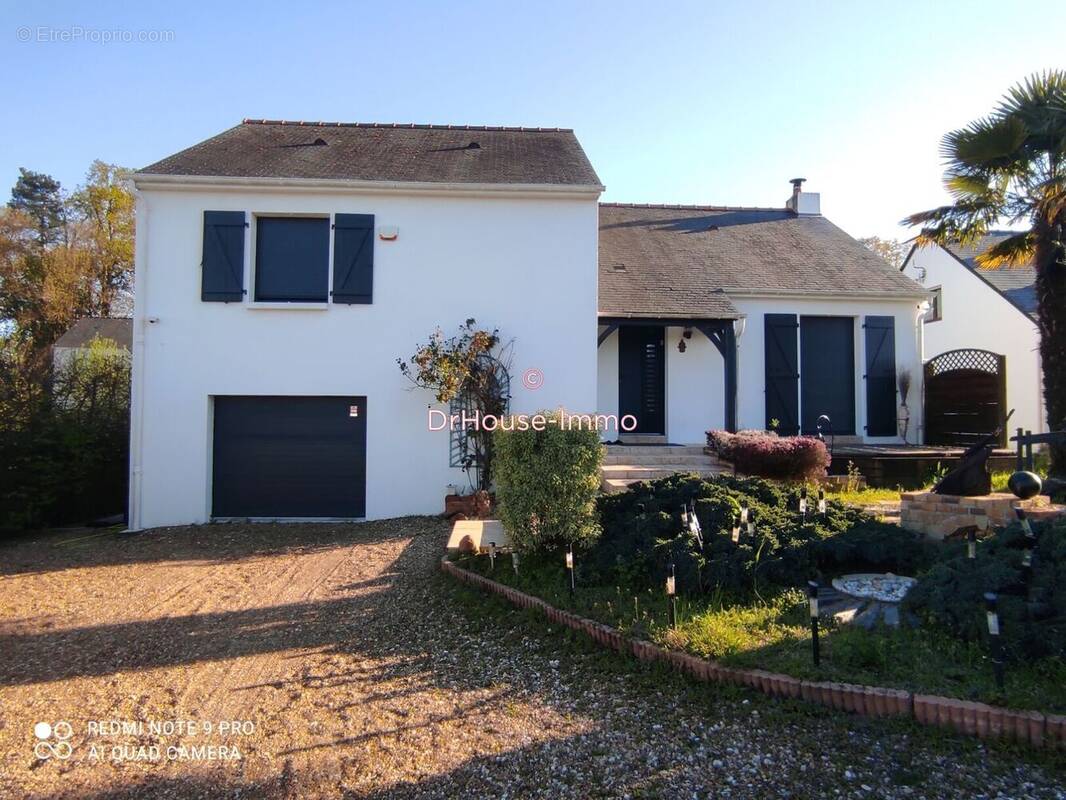 Maison à SAINTE-LUCE-SUR-LOIRE