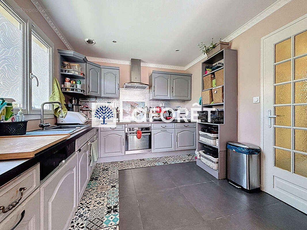 Maison à SAINT-MAURICE-DE-BEYNOST