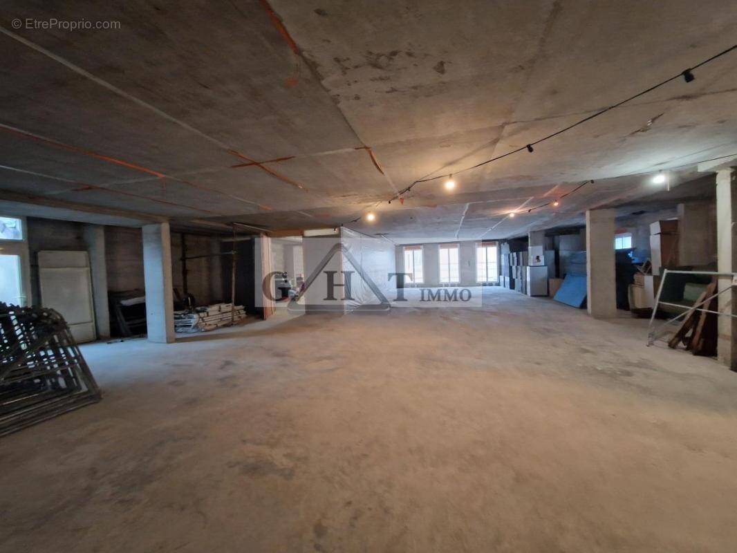 Commerce à DEUIL-LA-BARRE