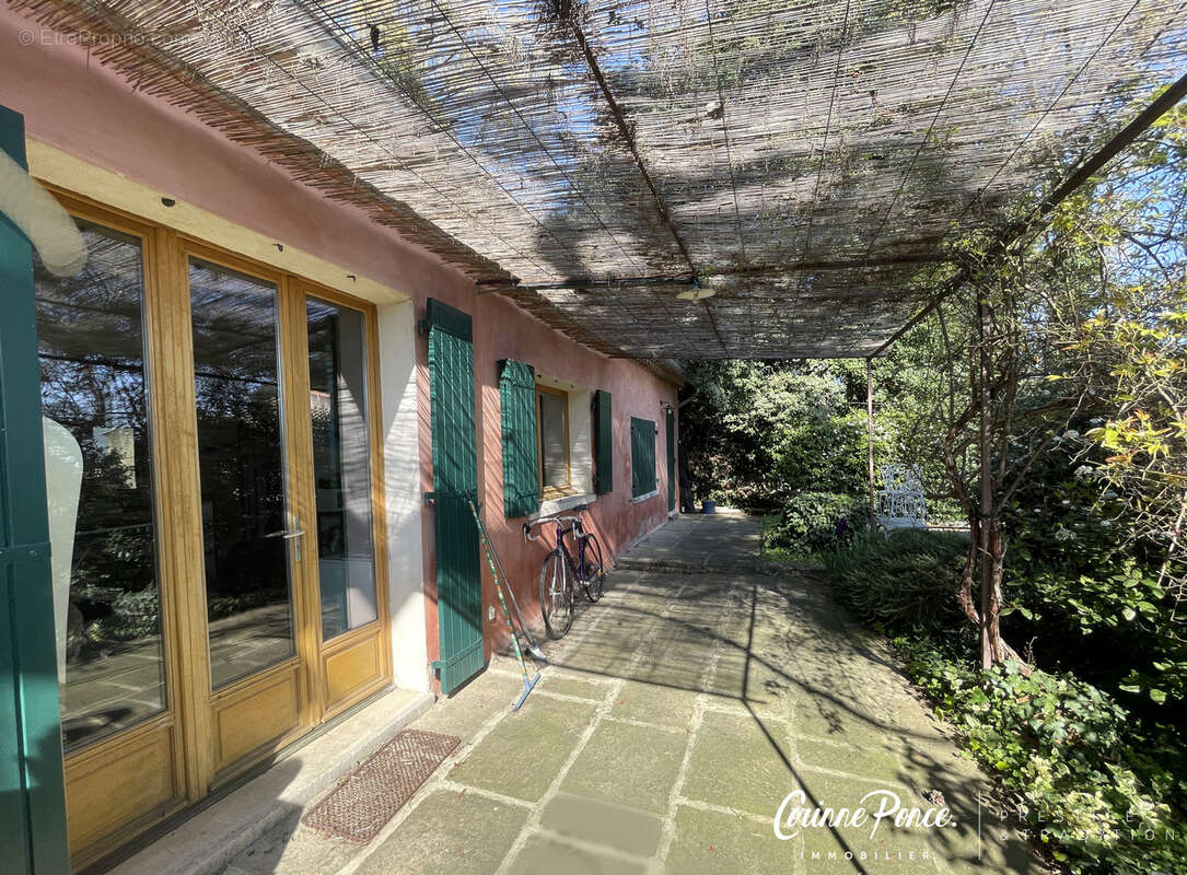 Maison à NIMES