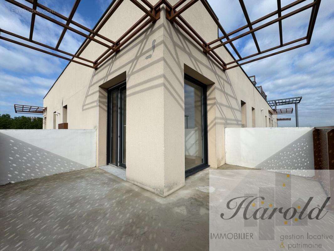 titre - Appartement à AMIENS