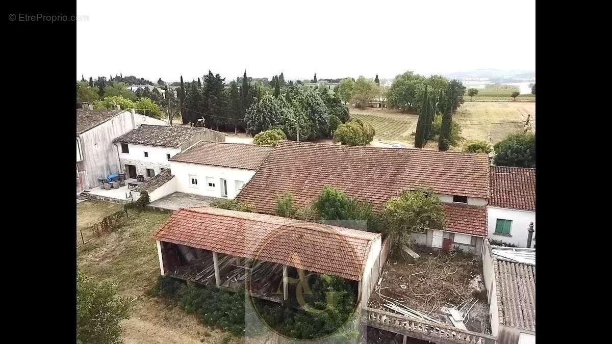 Grange et hangar à Castelnaudary, idéal création de plusieurs lots - photo 10