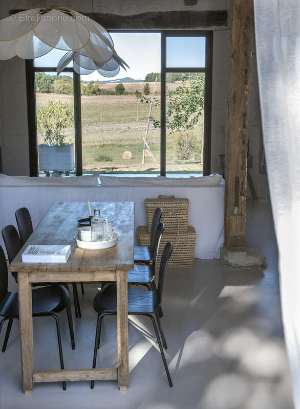 Maison à SAVIGNAC-SUR-LEYZE