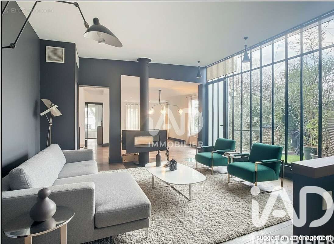 Photo 1 - Maison à SAINT-MAUR-DES-FOSSES