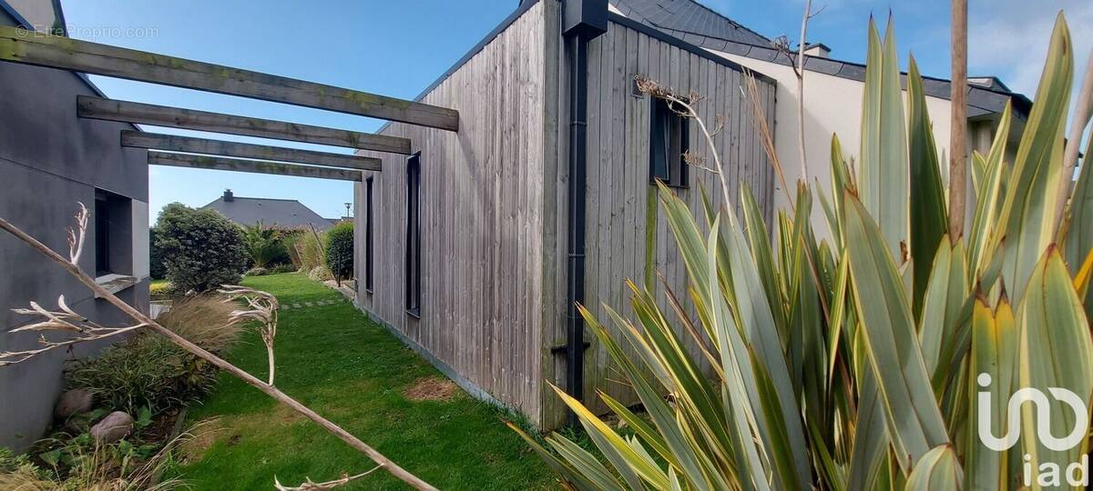 Photo 1 - Maison à PLANGUENOUAL