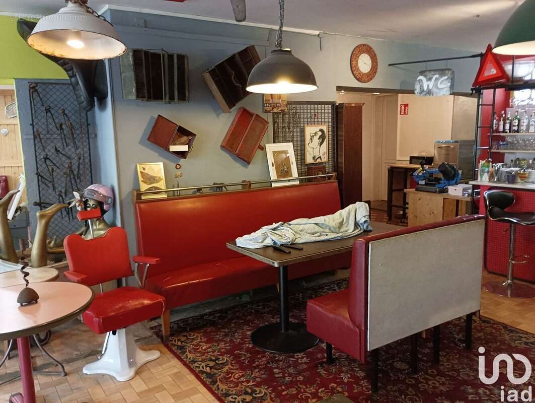 Photo 8 - Commerce à JUSSEY