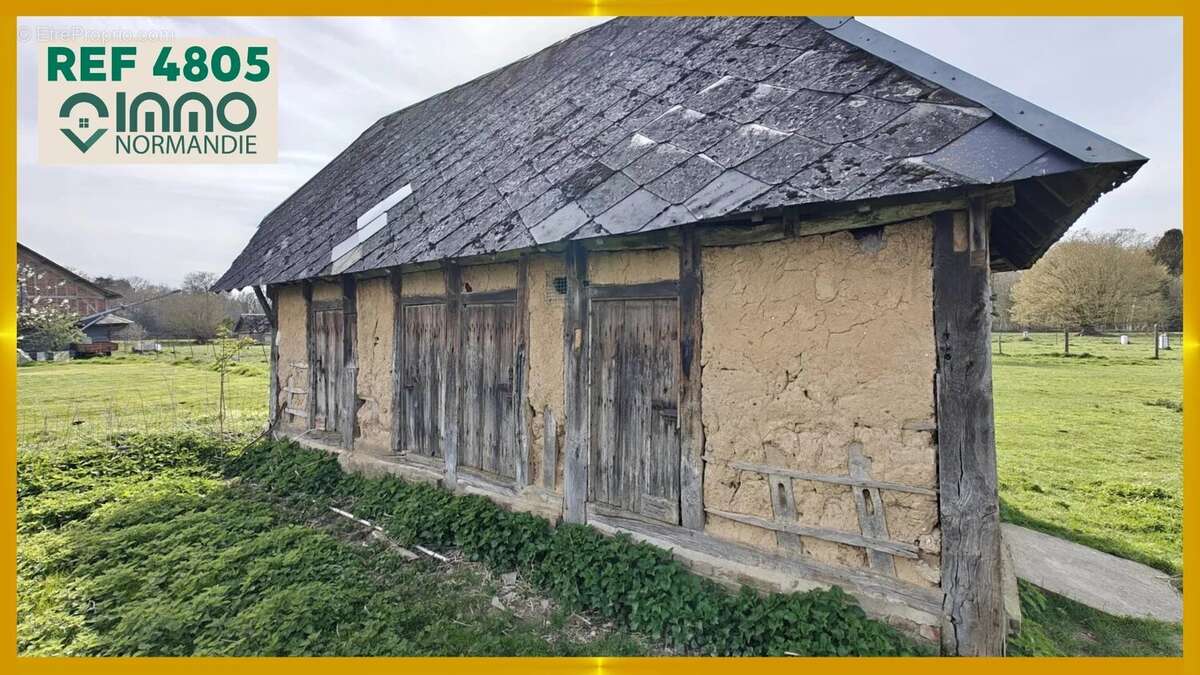 Terrain à SAINT-ELOI-DE-FOURQUES