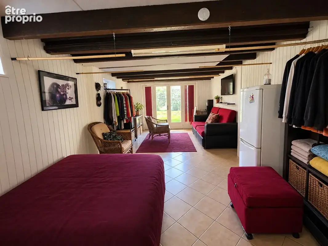 Ansac-sur-Vienne -Grande maison familiale de 4 à 5 chambres, dotée d'un jardin avec atelier (idéal pour une activité professionn - photo 13