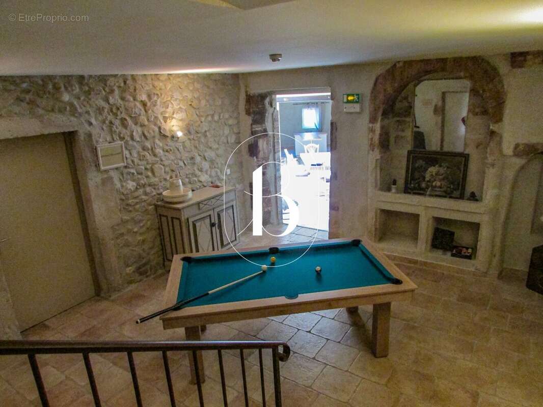 Maison à BARJAC