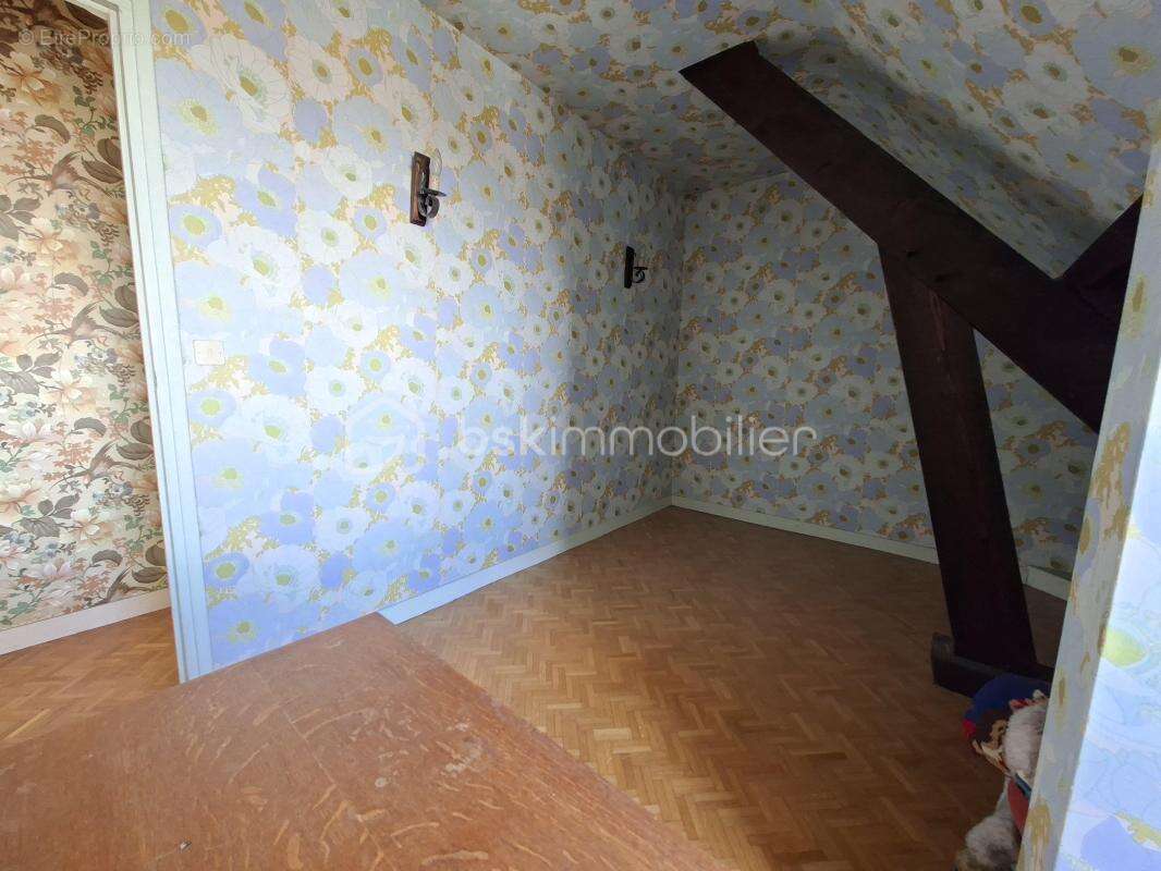 Maison de village s/sous-sol total    Des volumes très généreux !  calme et clarté - photo 11