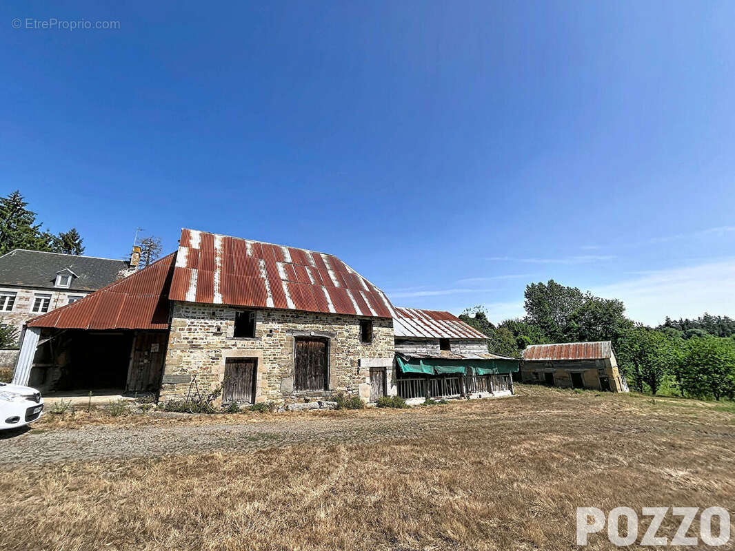 A vendre maison de 4 pieces a saint vigor des monts (50) avec terrain et dependances - photo 2