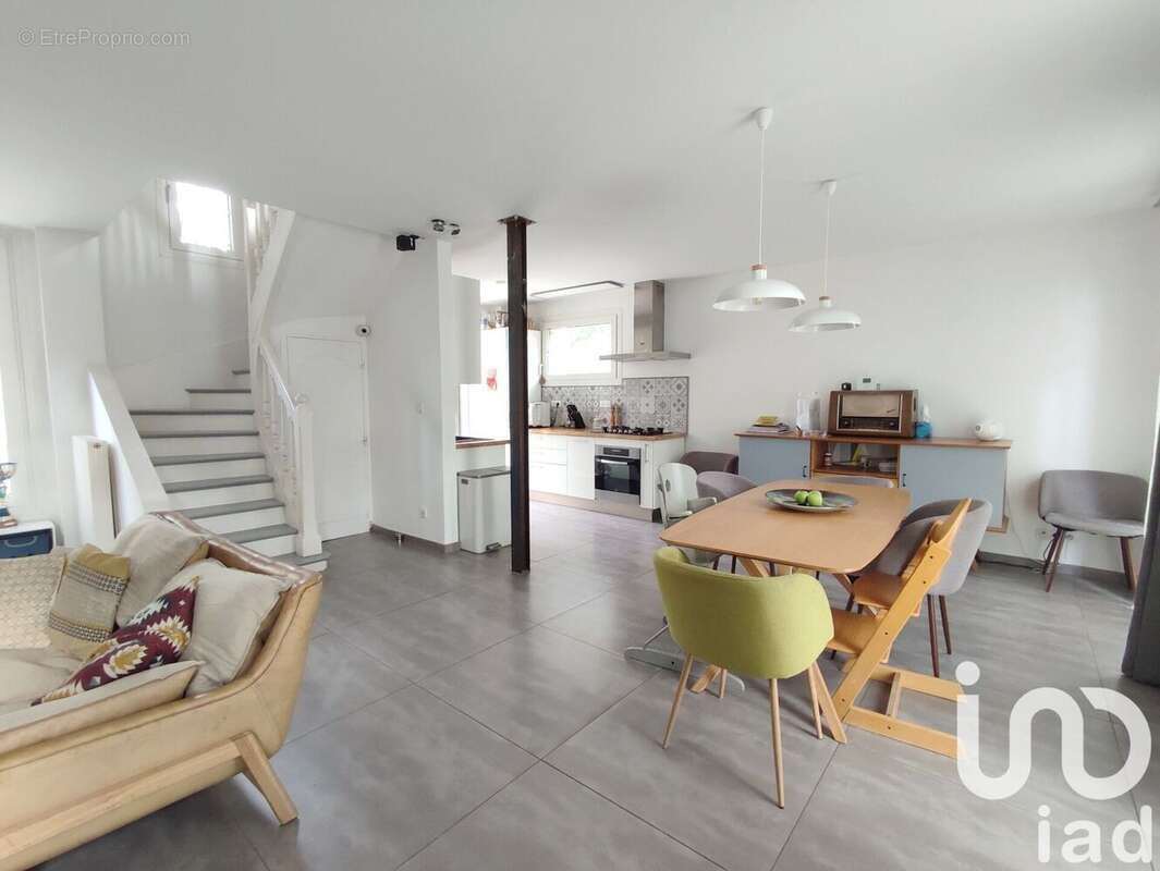 Photo 6 - Maison à EZANVILLE