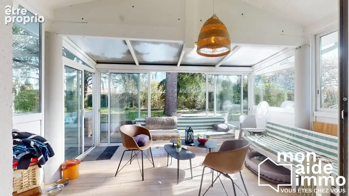 Maison 6 pièces 170 m² à vendre à Villenave-D'ornon (33140) - photo 3