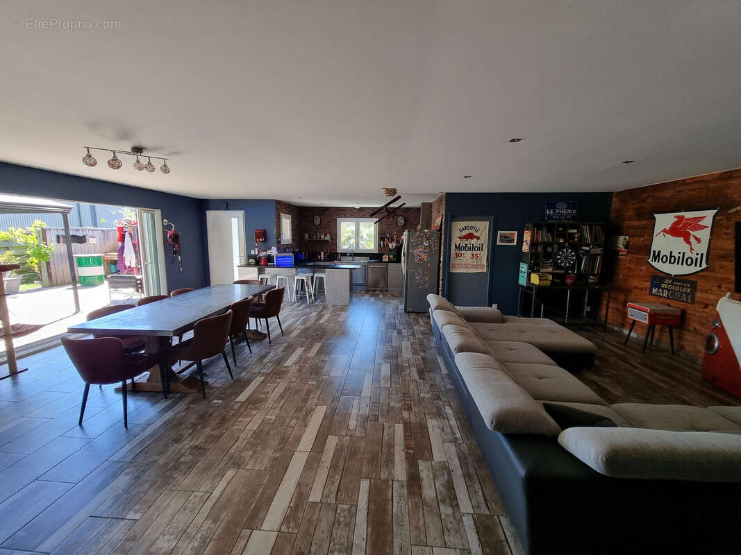 Maison à SAINT-JULIEN-EN-BORN