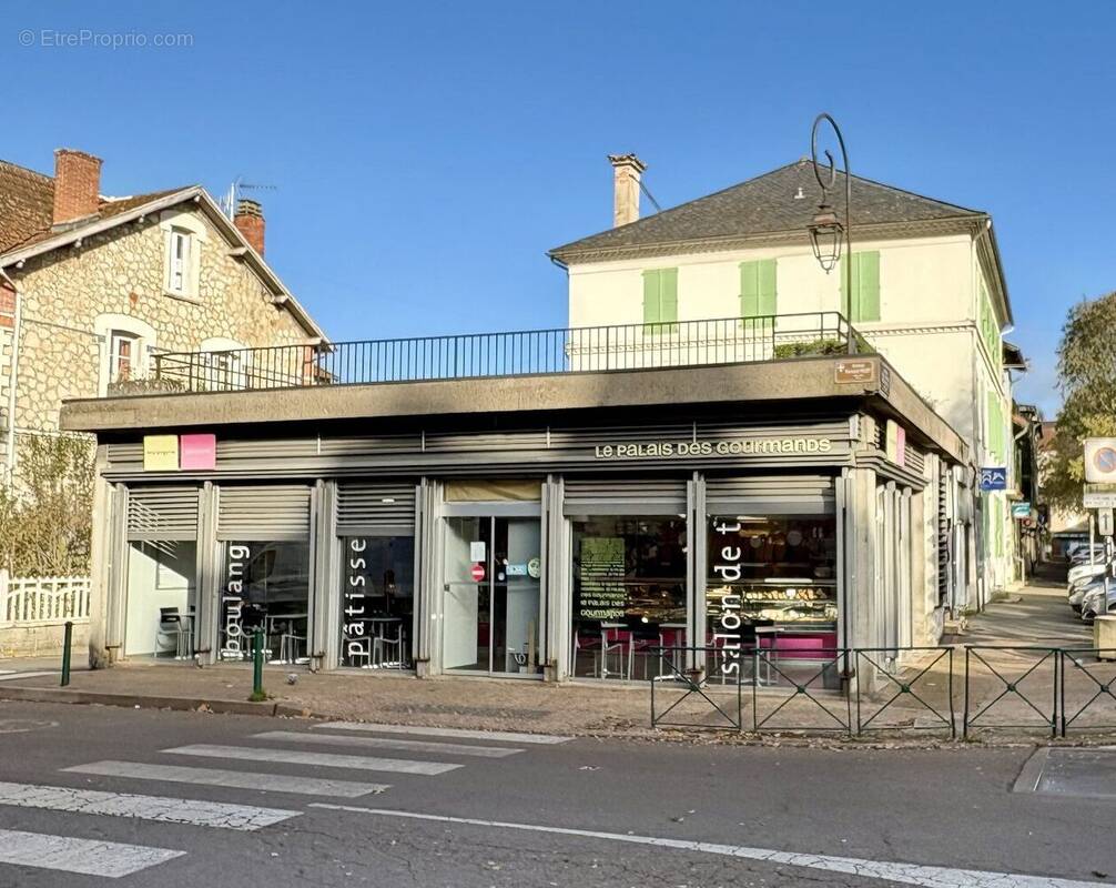 Commerce à FIGEAC