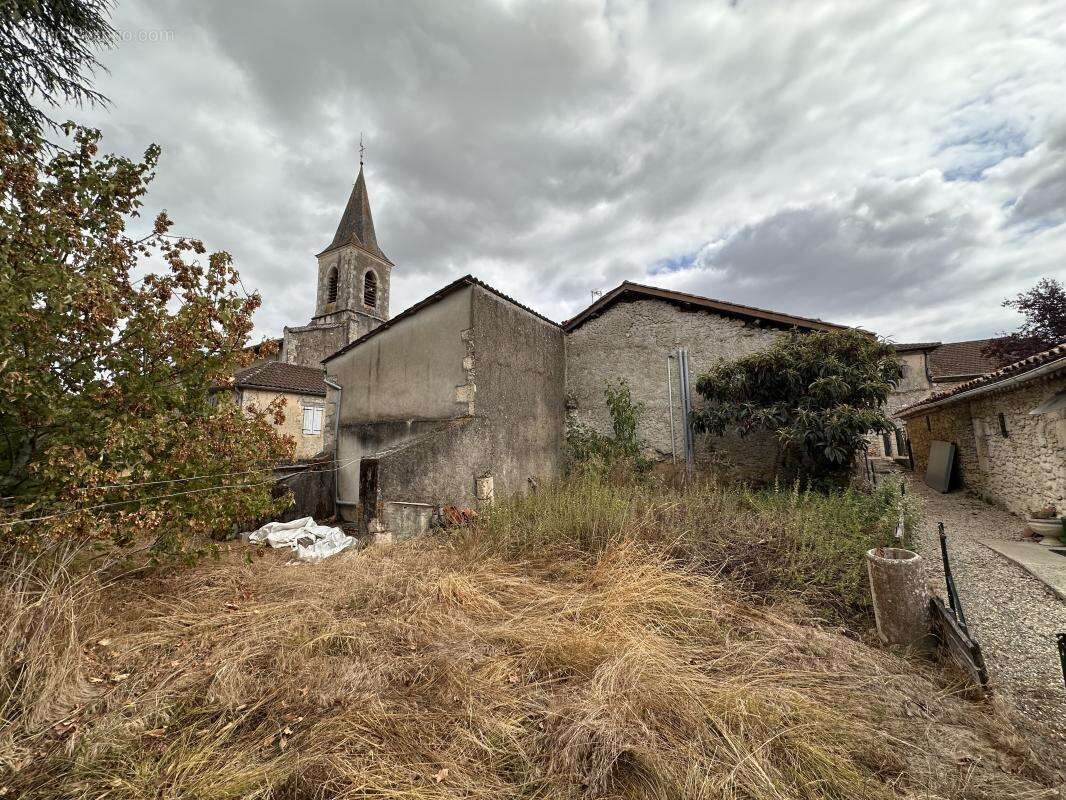 Maison de village a renover - photo 4