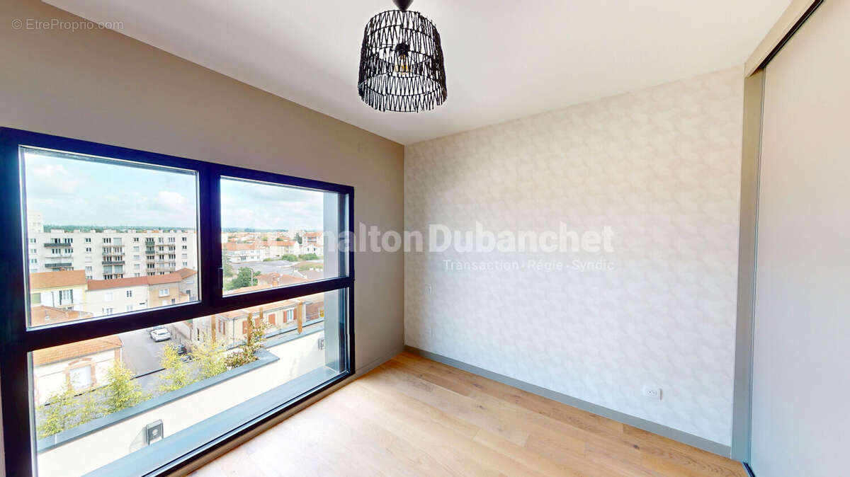 ROANNE - Maison de Prestige "Black House" de 121 m² - photo 11