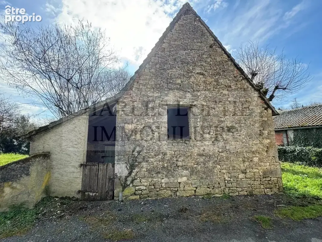 Jolie maison à rénover au cur d'un village de la Bouriane - photo 7