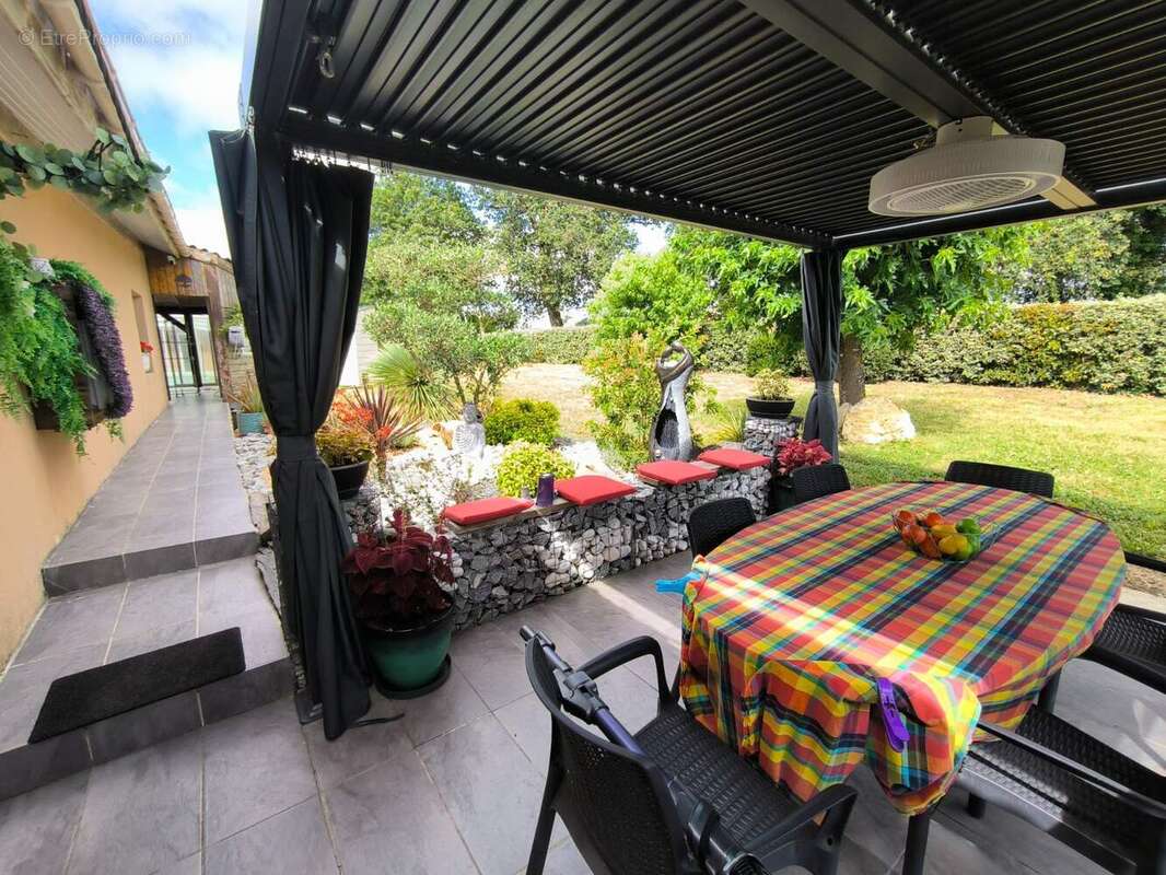 Maison à SAINT-AUBIN-DE-BLAYE