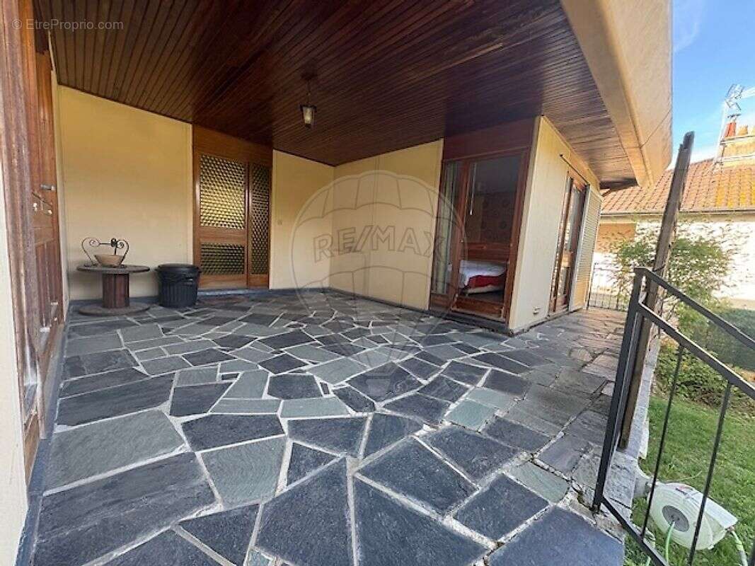 Maison à VARENNES-SUR-SEINE