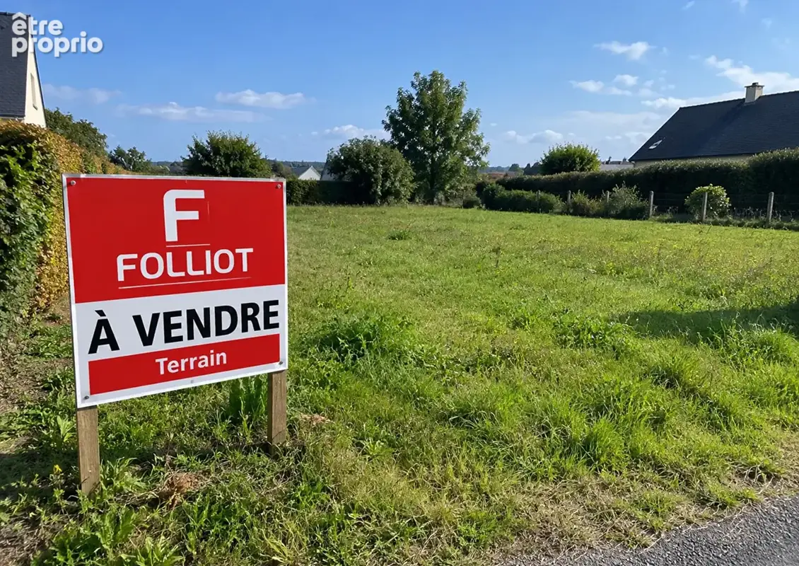 Terrain à CREANCES