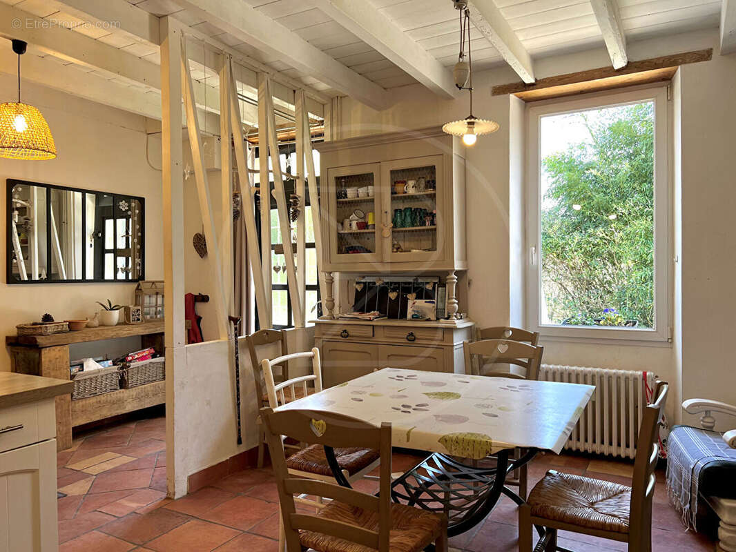 Maison à MONSEGUR