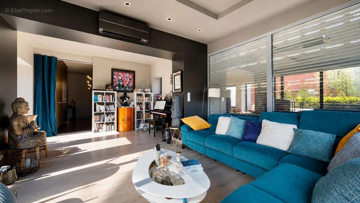 Maison de 9 pièces de 243 m² à Thionville - photo 3