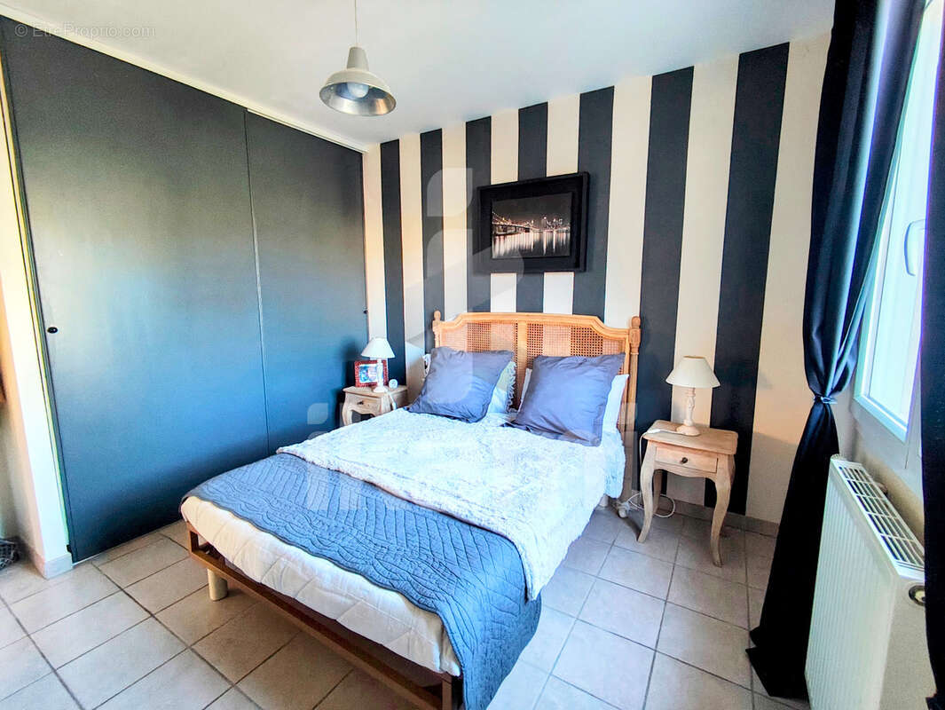 Maison à MOURS-SAINT-EUSEBE