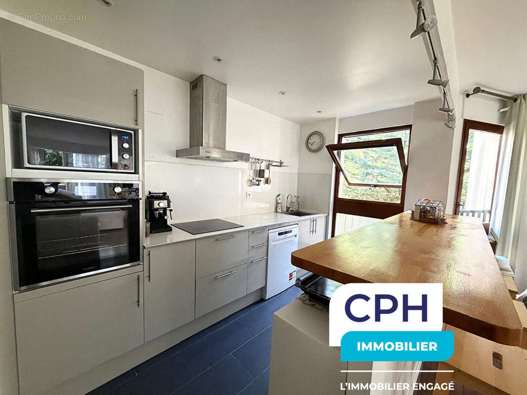 Appartement à LE CHESNAY