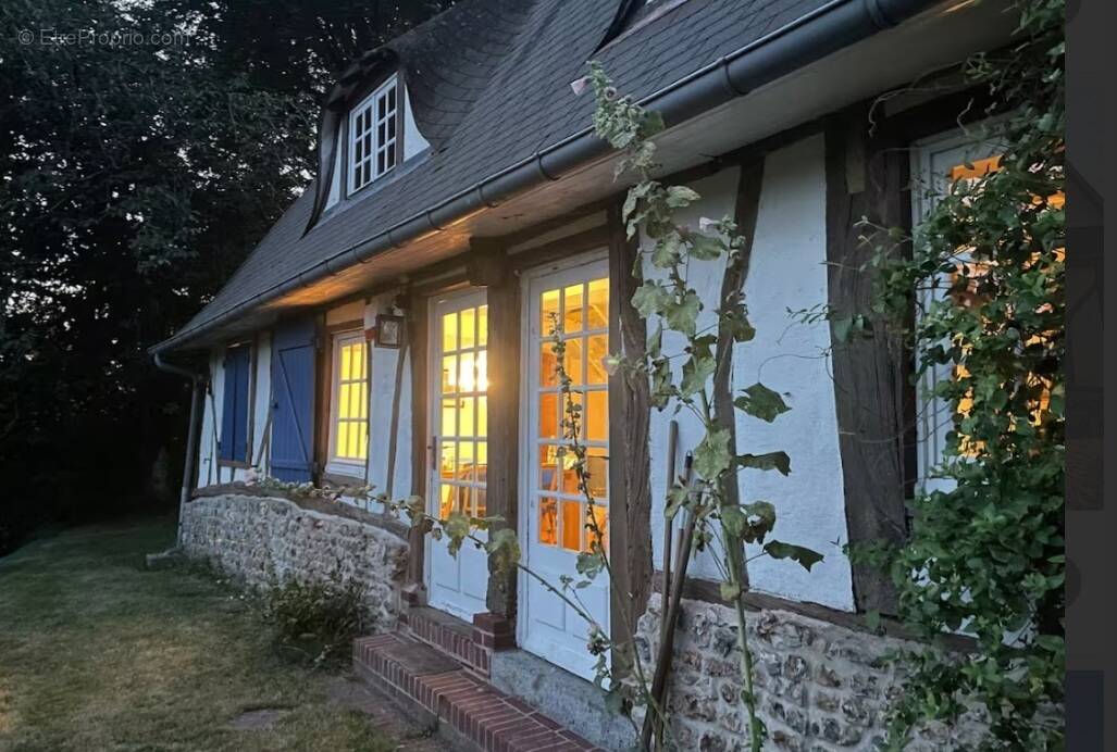 Maison à SAINT-GEORGES-DU-VIEVRE