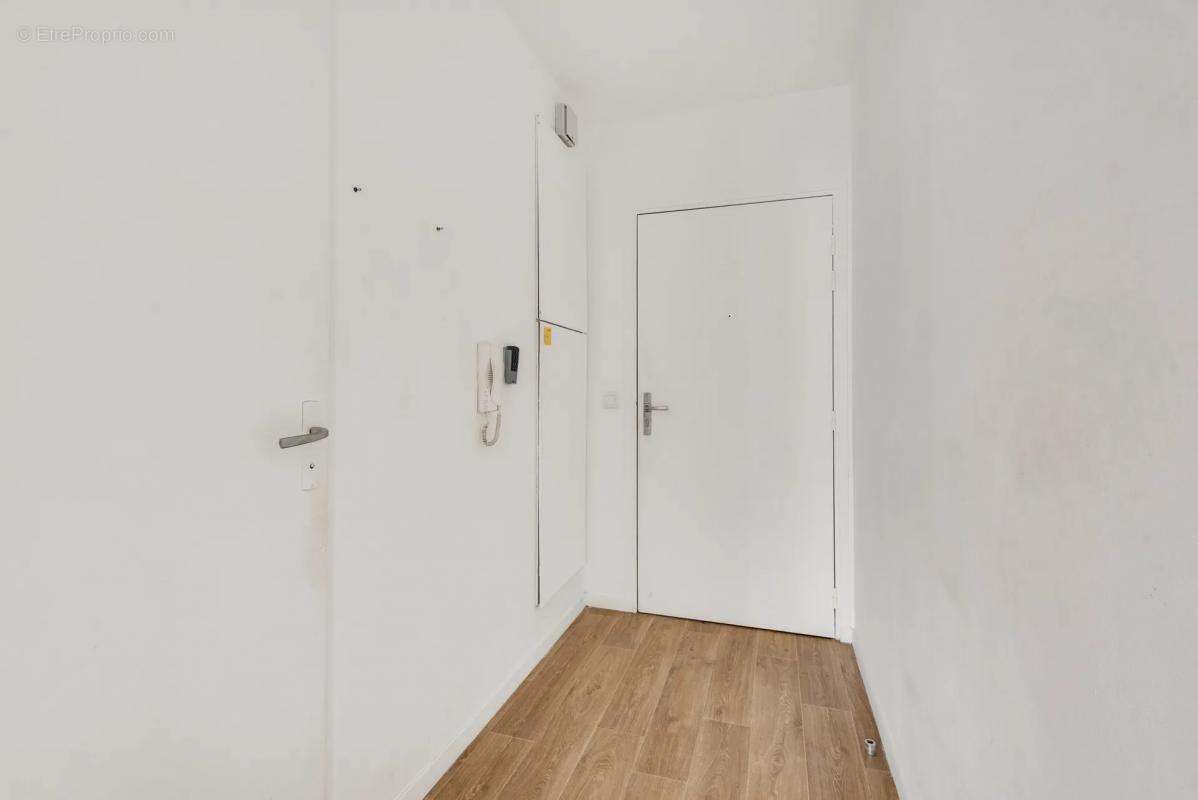 Appartement à AUBERVILLIERS