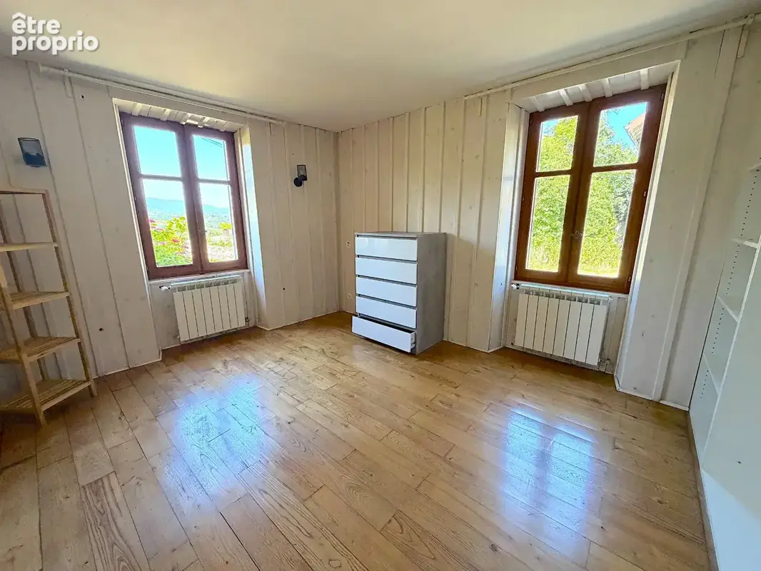 Jolie maison de village 192 m² avec jardin et vue Rhône - photo 10