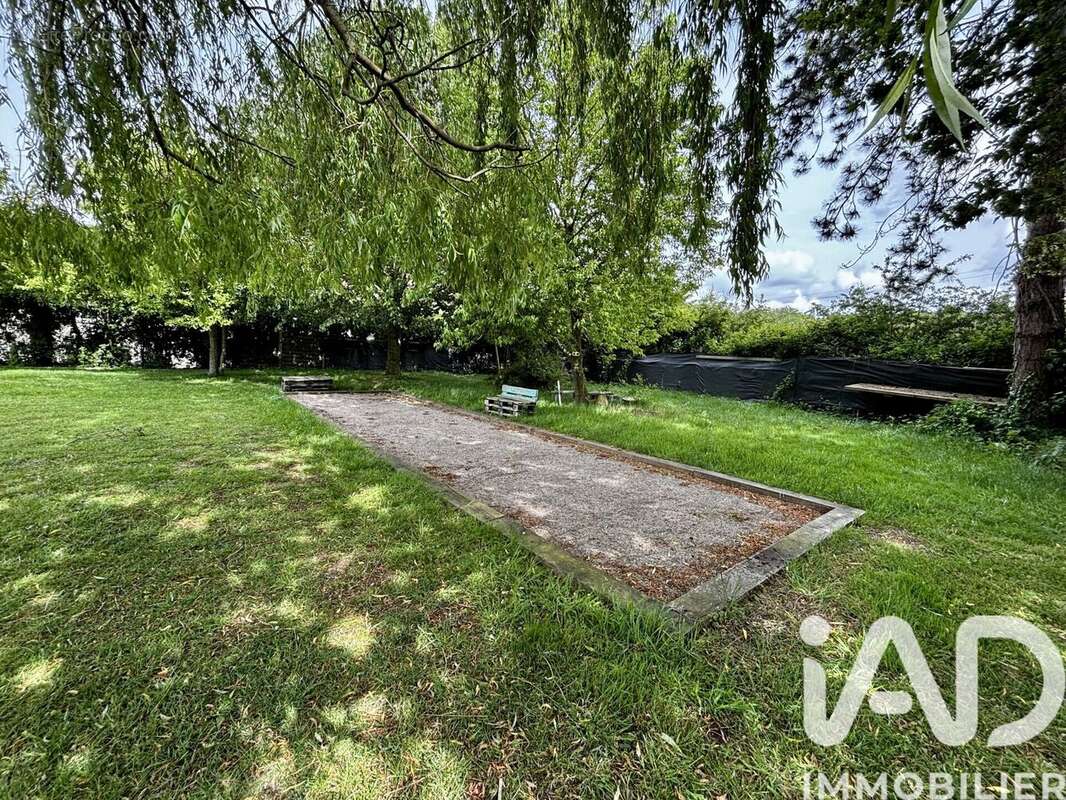 Maison 216 m² à Houtkerque  - photo 4