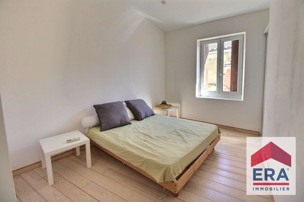 Maison à PONT-SAINT-ESPRIT